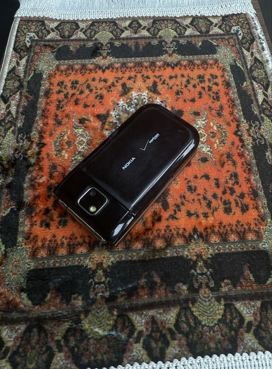 Nokia 7208 zo‘r xolatda — 4
