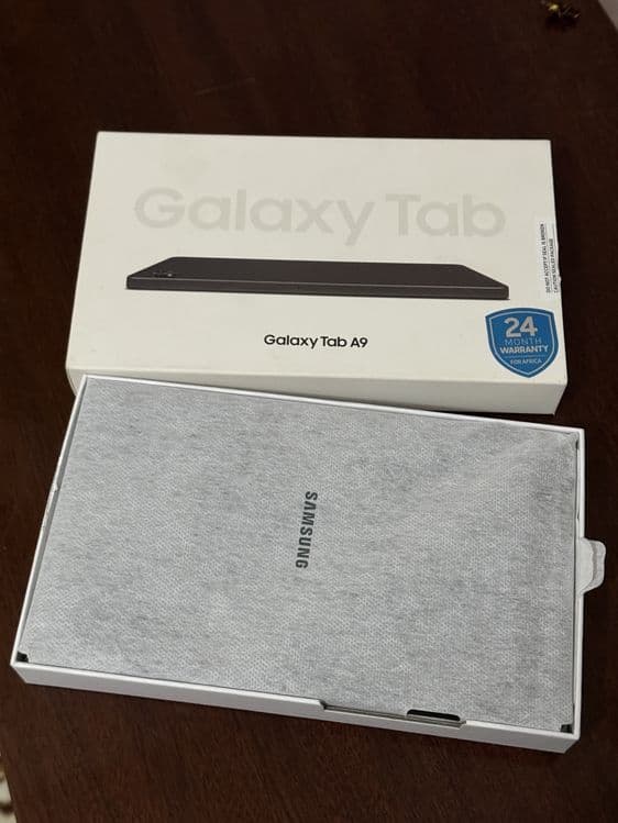 продам Galaxy Tap A9 — 1
