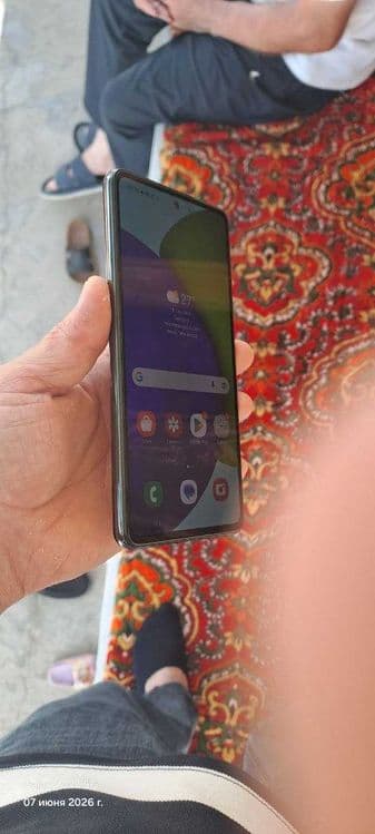 Samsung A52 yaxshi holatda — 4