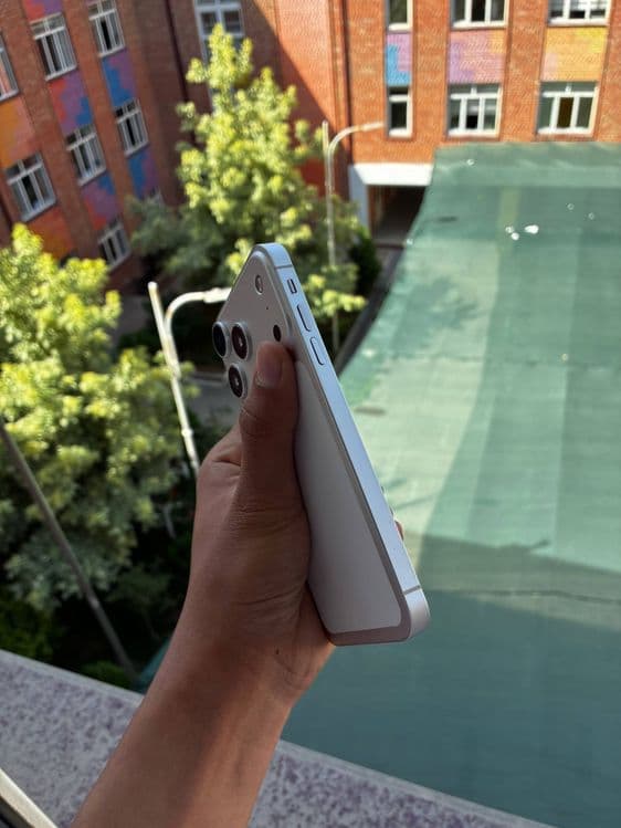 iPhone Xr (17 pro korpusda) 128gb 100% Kh/A — 5