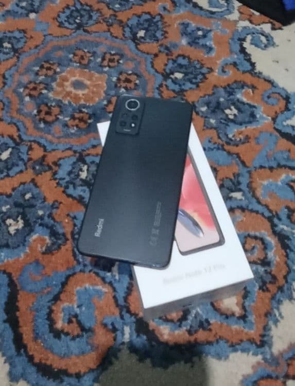 Redmi not 12 pro ideal 8/128 xotira — 7