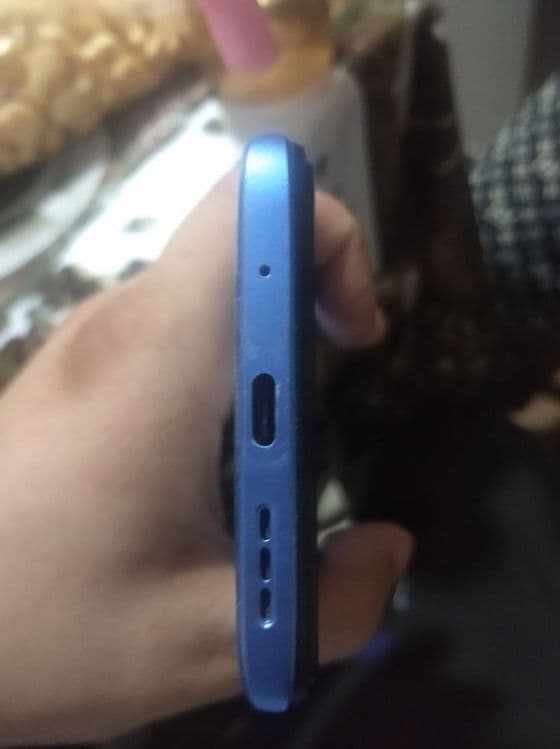 Redmi 10 4/64 sotiladi   telefon qlila. Qziqanla telefon — 6