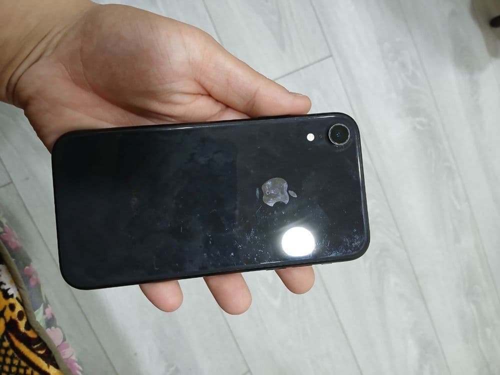 Iphone Xr 128tali face id ishlidi — 2