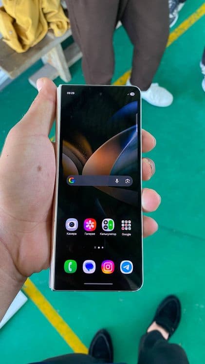 Samsung z fold 4 — 5