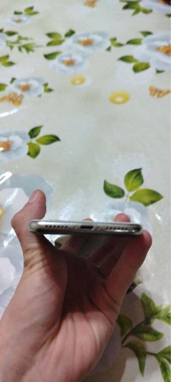 IPhone X 64 gb kh/A — 4