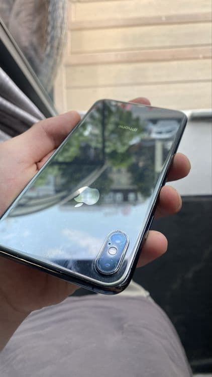 Iphone xs max 256GB — 3