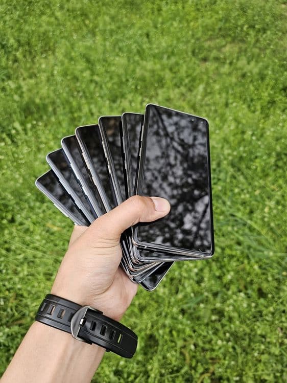 Samsung Galaxy S10 + 5G. Joyi 256 GB. Imeka o'tkan 100% — 2
