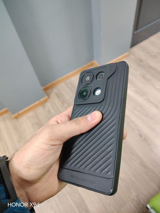 Redmi not 13 pro — 7