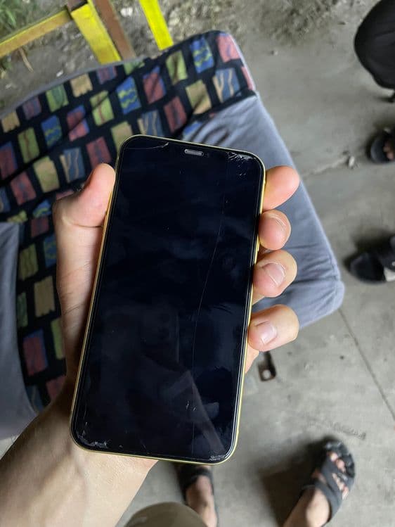 IPhone 11,128 в хорошем состоянии — 5