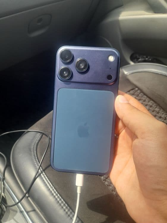 Iphone xr 17 pro korpusda. Aybi yoq. — 1