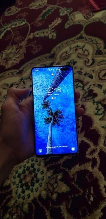 Samsung s10+ 5g 256gb — 1