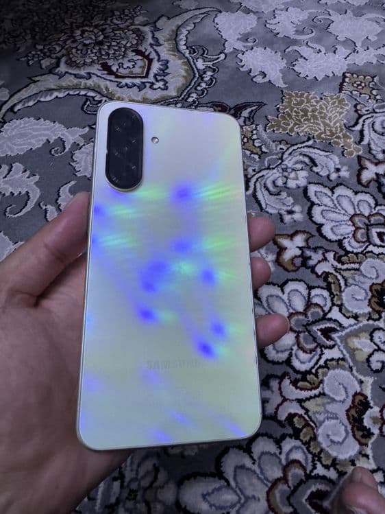 Samsung A 36 Hotirasi 128 Gb — 3