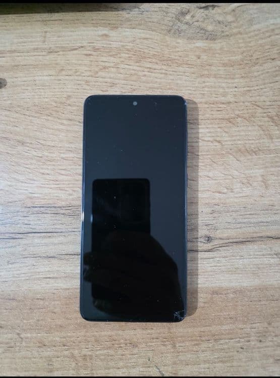 Samsung S 21 plus — 1
