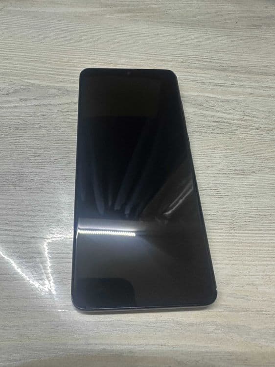 Samsung S20 Plus IDEAL sotiladi — 2
