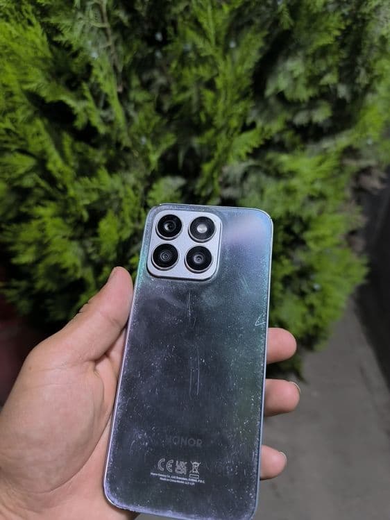Honor x 8 b . Srochna sotiladi — 1