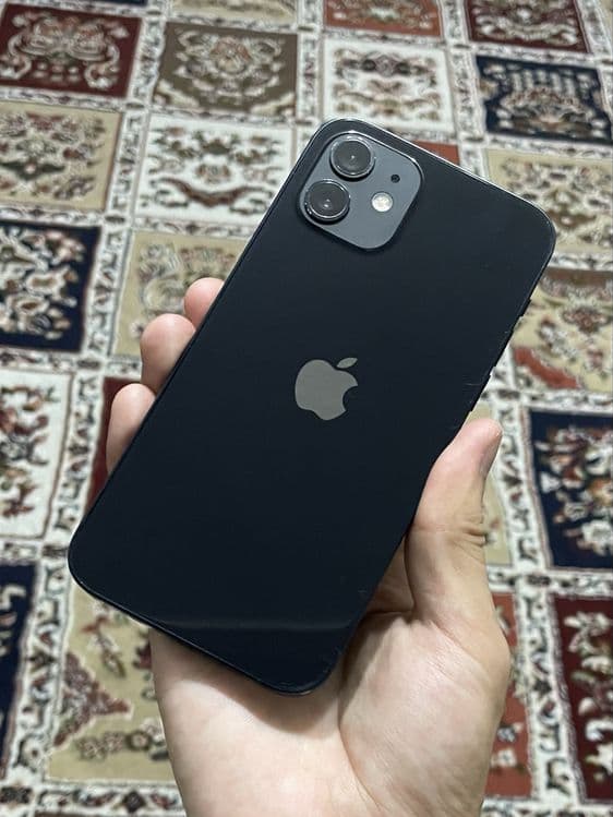 Iphone 12 Qora 64gb — 1