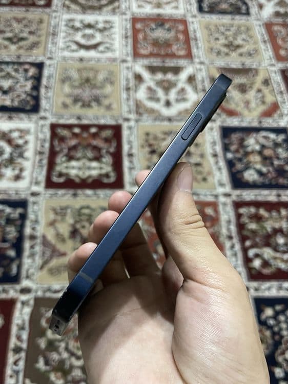 Iphone 12 Qora 64gb — 3