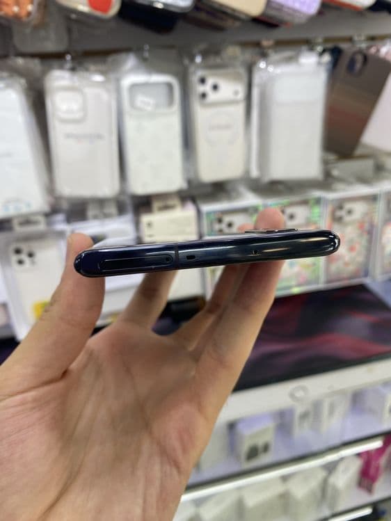 Samsung Note 10+ 12/256 ideal — 5