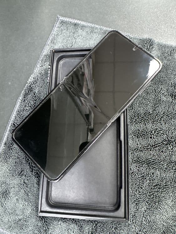 Samsung galaxy Z flip 4 vietnam — 2