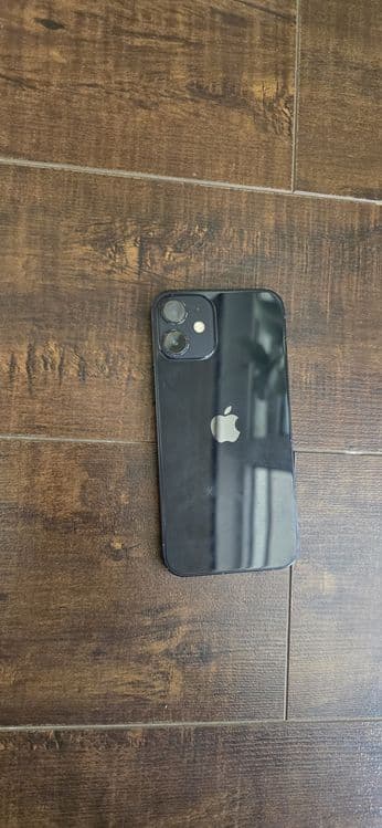 Iphone 12 mini sotiladi. — 1