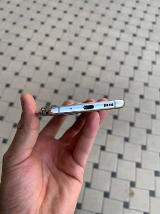 Samsung S20+ 12/256 — 4