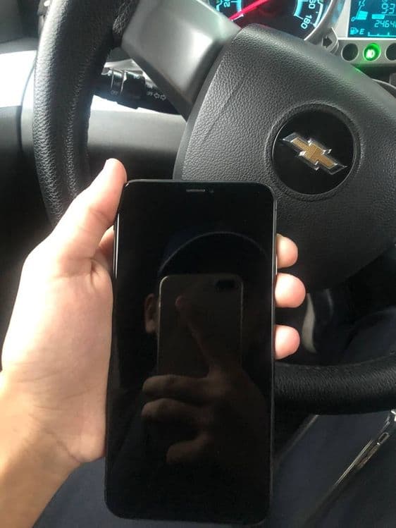 iPhone xs max 64 — 5