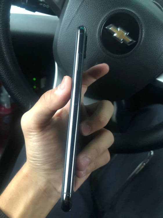 iPhone xs max 64 — 8