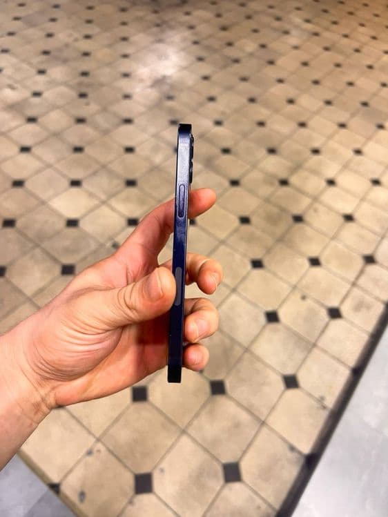 Iphone 12 64gb 78% emkos — 4
