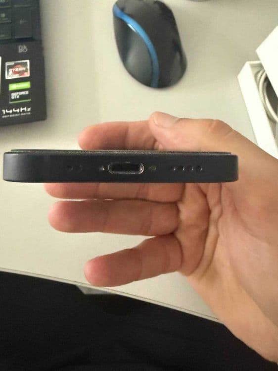 Iphone 12 mini 64 black — 5