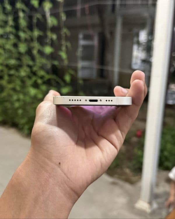 Iphone 12 srochna — 2