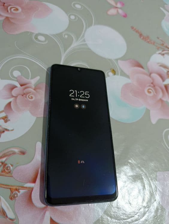 Samsung. Infinix. X16 — 3