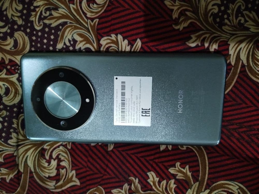 Honor Х9b 5 G  8. 256. — 2