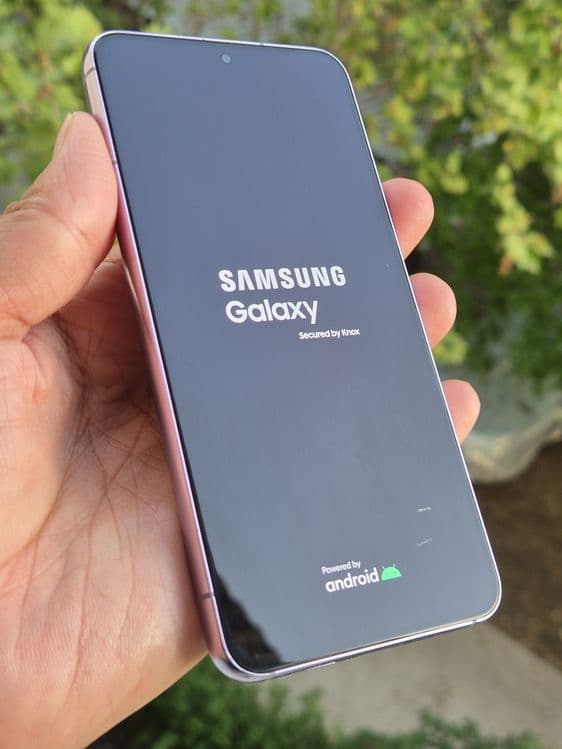 Samsung s22  5G 8ga 256gb — 3