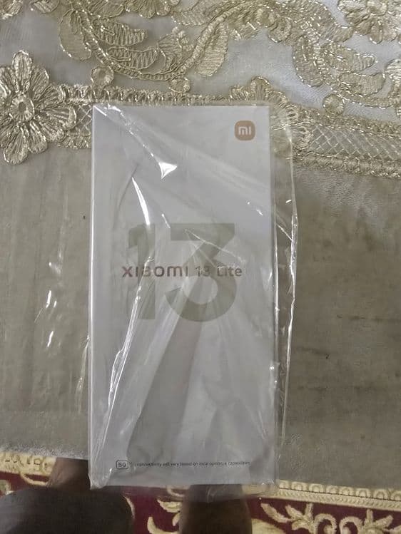 Xiaomi 13 lite новый — 2