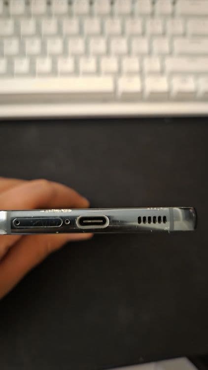 Samsung galaxy s22 — 2