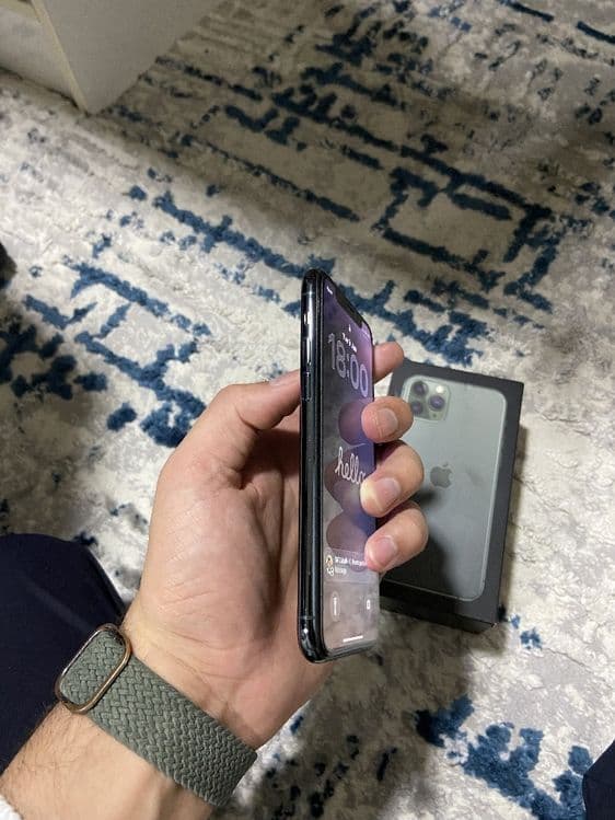 iPhone 11 pro 512 gb — 3