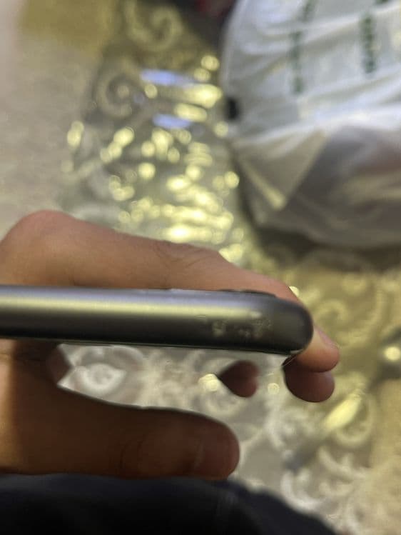iphone 11 sotiladi — 4