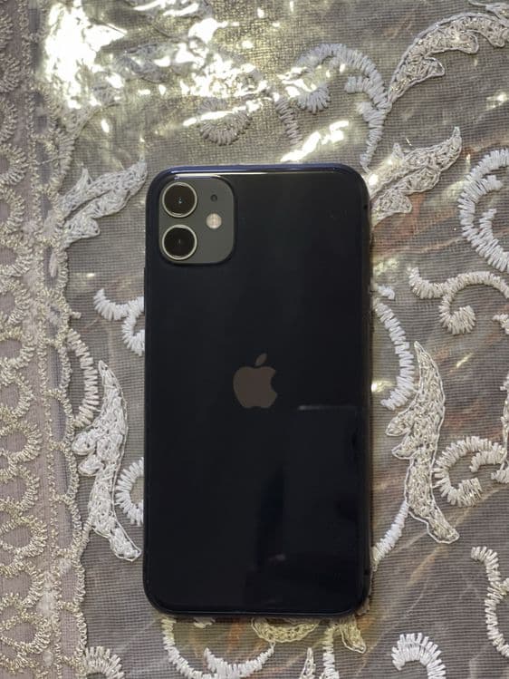 iphone 11 sotiladi — 5