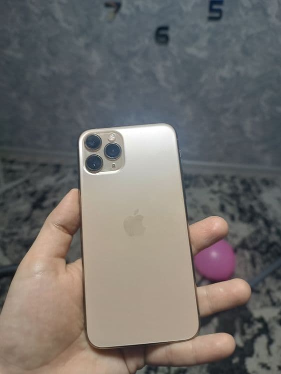 Ayfon 11 pro ideal holatda — 2