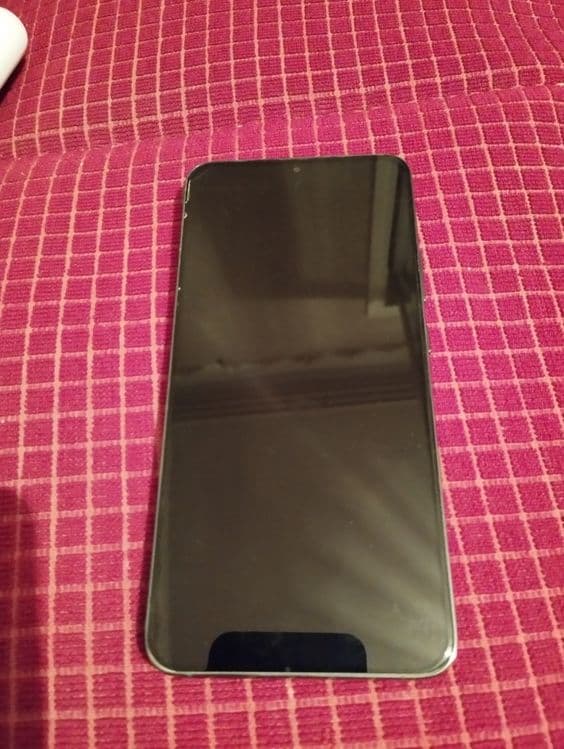 Samsung galaxy s22+ 8/256gb — 1