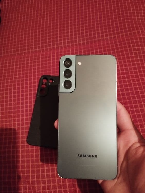 Samsung galaxy s22+ 8/256gb — 2