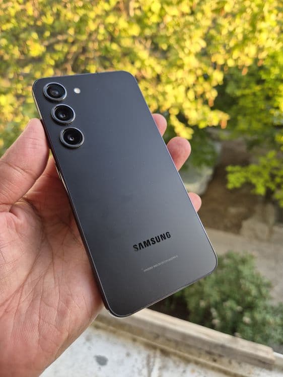 Samsung s23  5G 256gb — 1