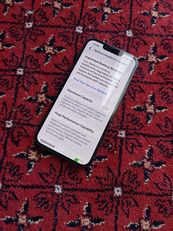 Айфон 13,128,iOS 26,родной — 7