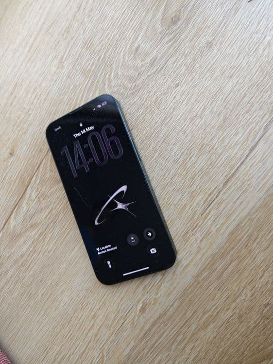 Айфон 13,128,iOS 26,родной — 8