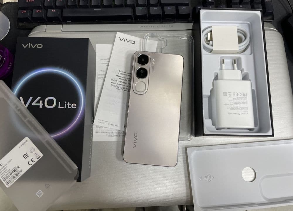 Vivo v40 lite new — 1