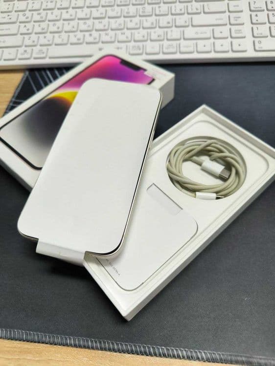 Iphone 14, eSIM, 79% — 3