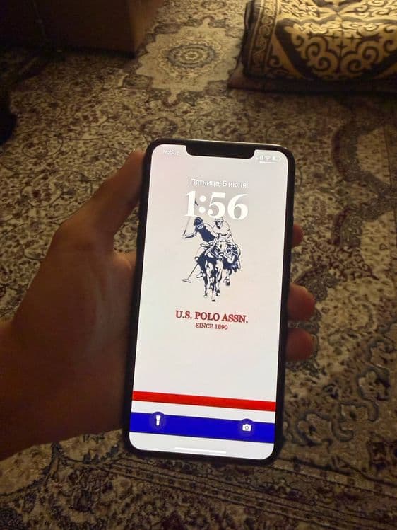 Iphone 11 pro max — 2