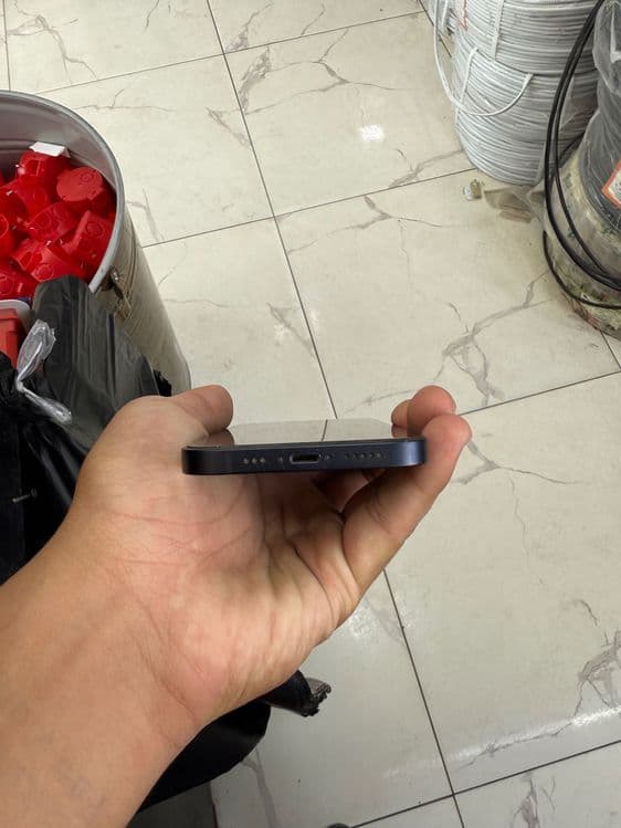 Iphone 12 holati zori — 2
