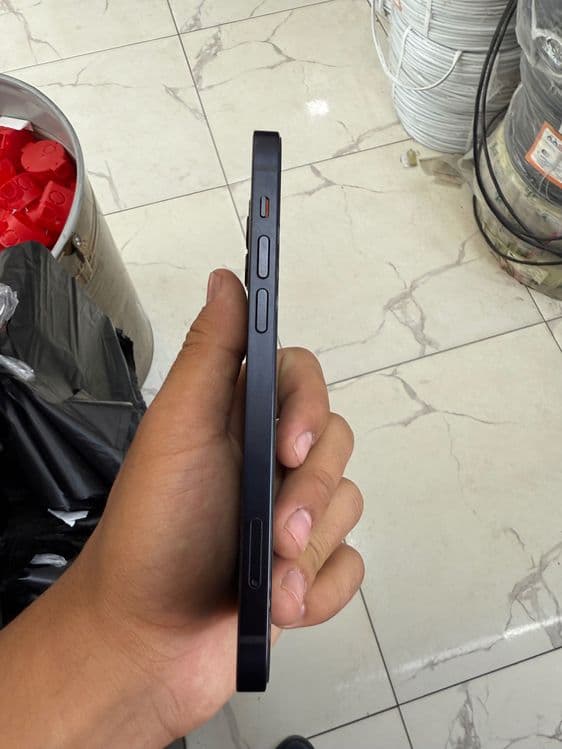 Iphone 12 holati zori — 3