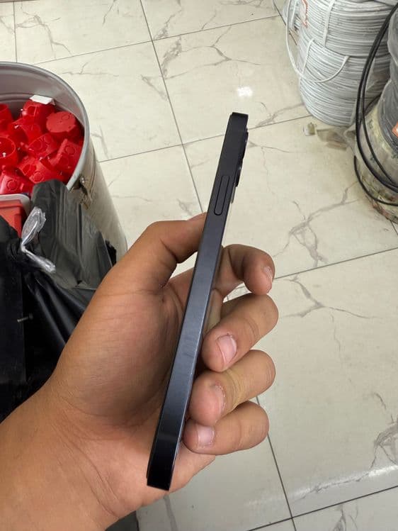 Iphone 12 holati zori — 4